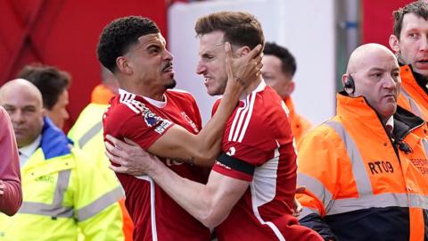 Morgan Gibbs-White and Chris Wood celebrating