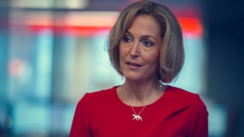 Gillian Anderson playing Emily Maitlis in Sccop