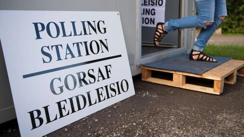 Polling station