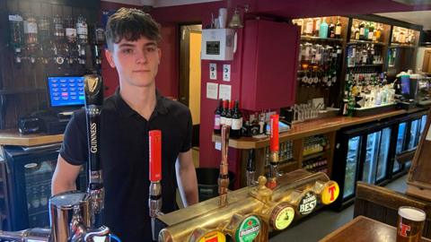 Louis Sears barman in Ullapool