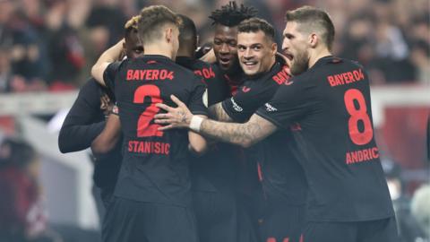 Bayer Leverkusen players celebrate