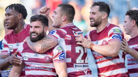 Wigan Warriors lead the way in their pursuit of a first League Leaders' Shield since 2020