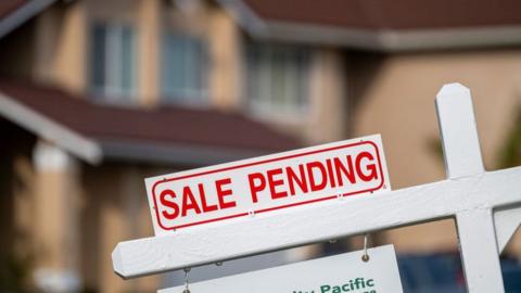 Homes sales worst since 1995