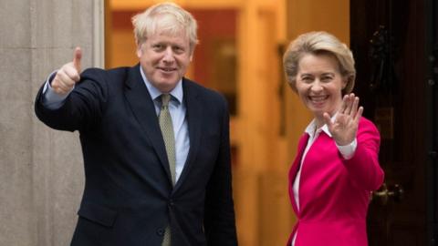 Image shows UK PM Boris Johnson and EU chief Ursula von der Leyen