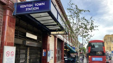 Kentish town station