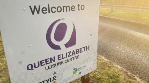 Sign for Queen Elizabeth Leisure Centre