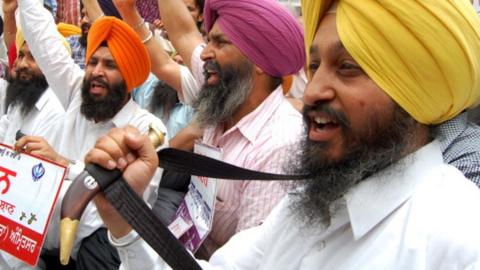 Sikhs at Amritsar's International Airport (25 May 2011)