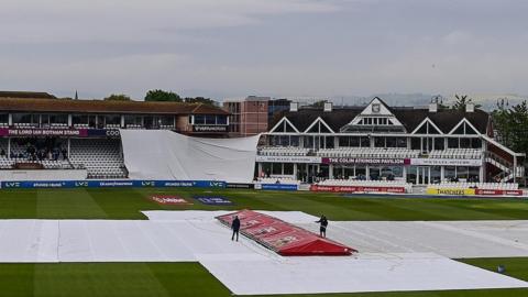 Covers on at Taunton