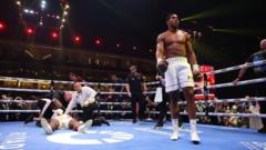 Aworan Anthony Joshua nibi to ti fẹyin Francis Ngannou janlẹ