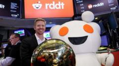 Steve Huffman, cofondateur de Reddit, a célébré l'introduction en bourse réussie du réseau social.