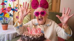 Une femme fête ses 100 ans