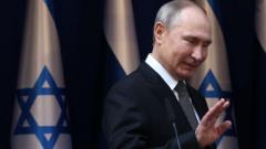 Владимир Путин на фоне флага Израиля