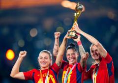 Члены женской сборной Испании по футболу