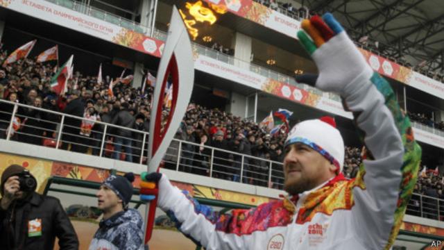 Рамзан Кадыров с олимпийским факелом
