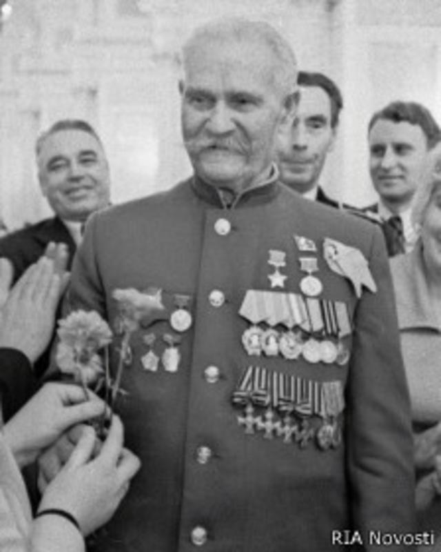 Полный Георгиевский кавалер и Герой Советского Союза Константин Недорубов на приеме в Кремле 1 ноября 1977 года