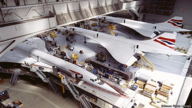 Cсамолеты Concorde в ангаре