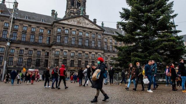 В Нидерландах объявлен рождественский локдаун