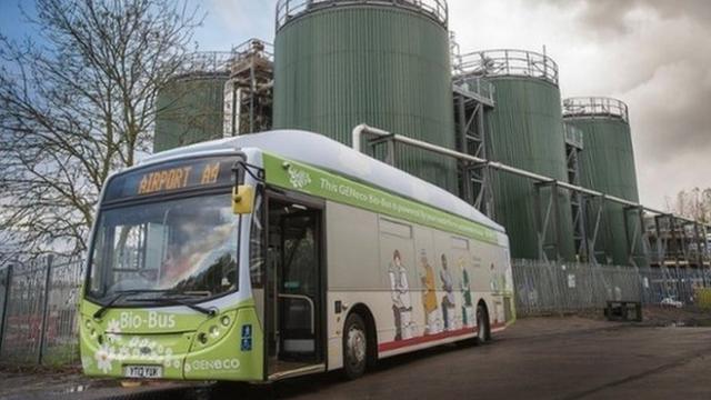 Автобус, работающий на биотопливе