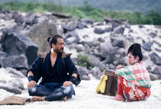 "Король Лир" по-японски: кадр из снятого по шекспировской трагедии фильма Акиры Куросавы "Ран". 1985 г.