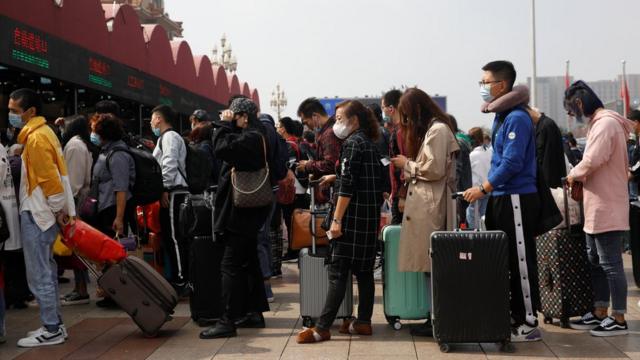 Пекинский вокзал в октябре: пассажиропоток восстановился почти полностью