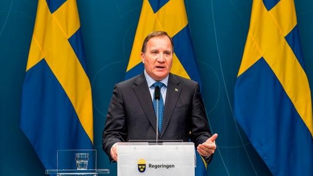 По словам премьера Швеции, в стране сложилась серьезная ситуация