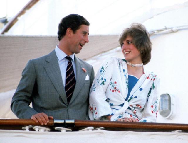 Принц Чарльз и принцесса Диана на борту Britannia