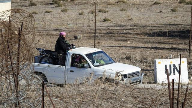 Боевики с сирийской стороны Голанских высот