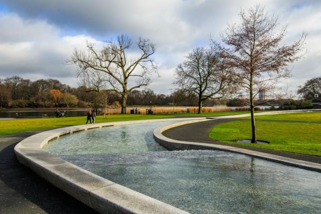 Мемориальный фонтан Дианы в лондонском Гайд-парке