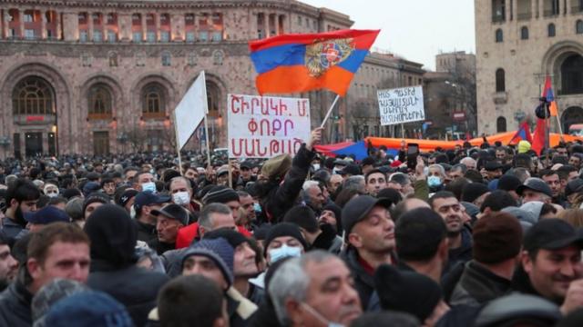 Пролавластный митинг в Ереване