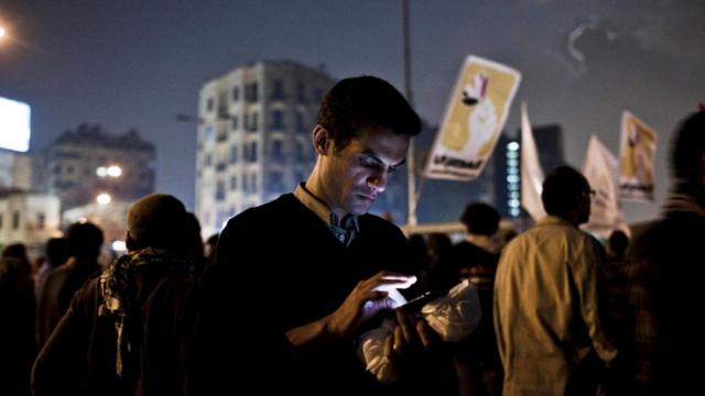 Египет отключал интернет во время событий "арабской весны" 2011 года, чтобы осложнить протестующим координацию действий