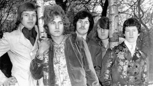 Band of Joy - группа из которой в состав Led Zeppelin пришли Роберт Плант и Джон Бонэм. Слева направо: Кевин Гэммонд, Роберт Плант, Джон Бонэм, Крис Браун, Пол Локки. Лондон, январь 1968 г.