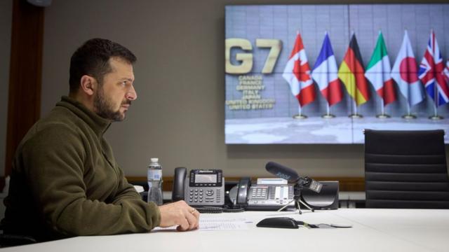 Президент Украины во время виртуального саммита "Большой семерки"