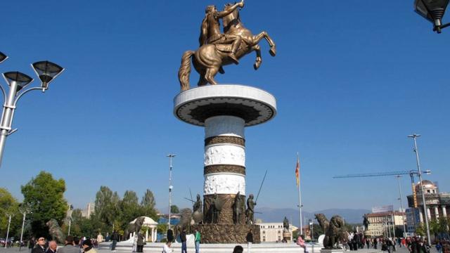 Македония (на снимке) - одна из шести стран, на которые в конце XX века распалась Югославия