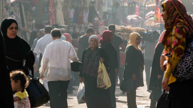 Женщины на рынке в Египте