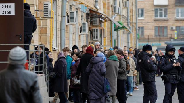 Москва, Ломоносовский проспект