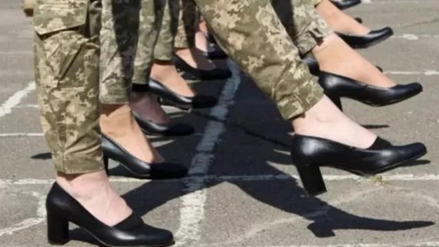 жінки-військові