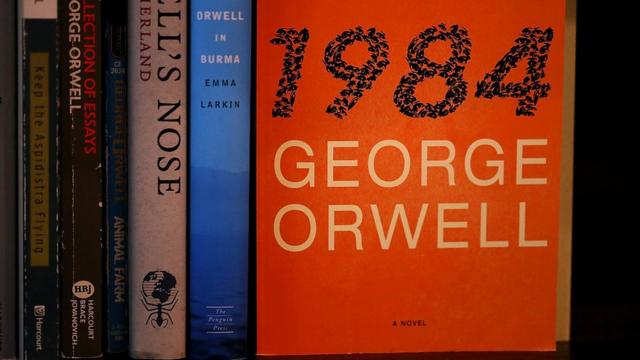 Продажи романа "1984" заметно выросли в США, Индии, Великобритании и Китае