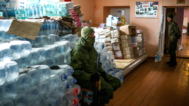 "Гуманитарная помощь" войскам РФ в самопровозглашенной ДНР