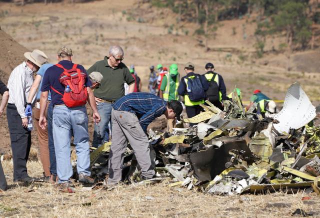 Hiện trường vụ rơi máy bay tại Ethiopia tháng 3/2019