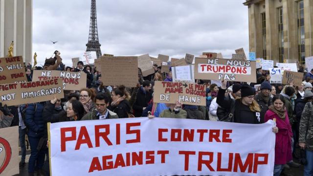 "Париж против Трампа". Демонстрация на Трокадеро в Париже