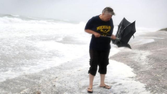 Ураган Колин у берегов Флориды