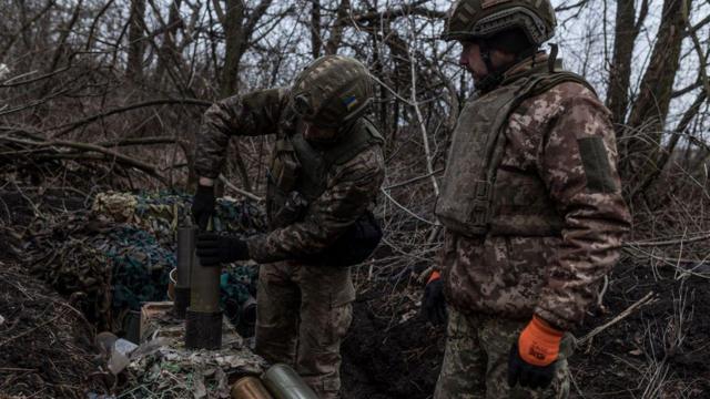 Українські військові в районі Авдіївки в останні дні її оборони, лютий 2024 року