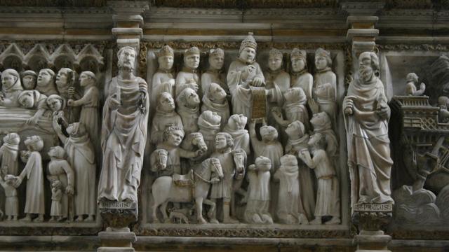 Барельеф в базилике Сант-Эусторджо в Милане