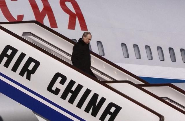 За 20 дней до начала вторжения в Украину Путин прилетел на открытие Олимпиады в Пекине и встречу с Си Цзиньпином