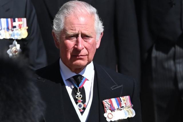 Принц Чарльз тяжело перенес кончину своего отца принца Филиппа в 2021 году