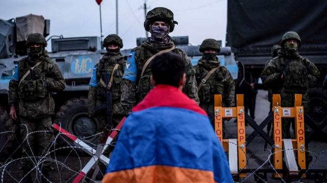 Протест у поста российских миротворческих сил