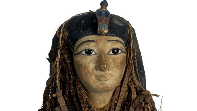 маска Аменхотепа I