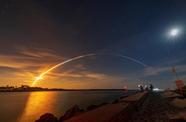 Nasa's next-generation Moon rocket, the Space Launch System (SLS) rocket with the Orion crew capsule, lifts off from launch complex 39-B, in Florida, USA, on the unmanned Artemis 1 mission to the moon -16 November 2022.
