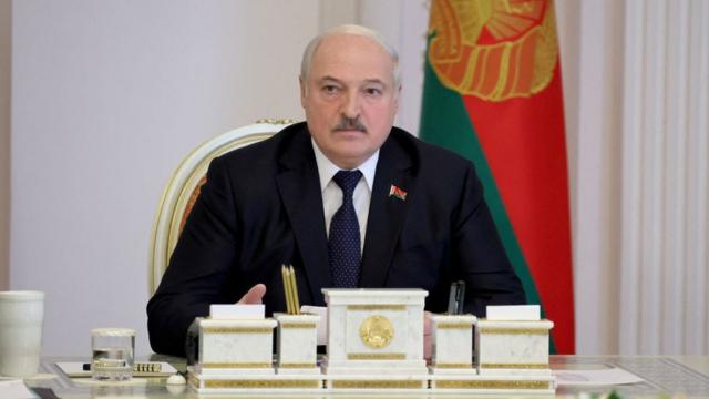Лукашенко на совещании с силовиками и военными