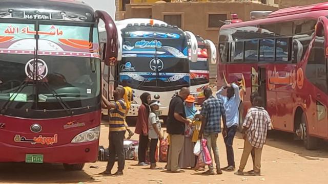 Автобусы с беженцами